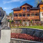 Pokusa Bed & Breakfast