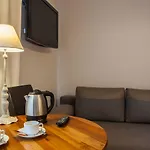 Pokusa Bed & Breakfast