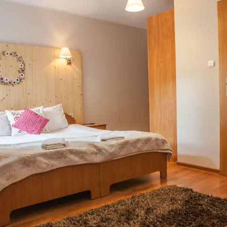 ウィラ ポクサ シュツァブニツァ